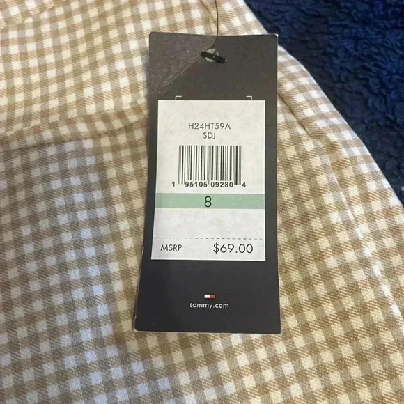 NWT Tommy Hilfiger Shorts - Picture 3 of 6